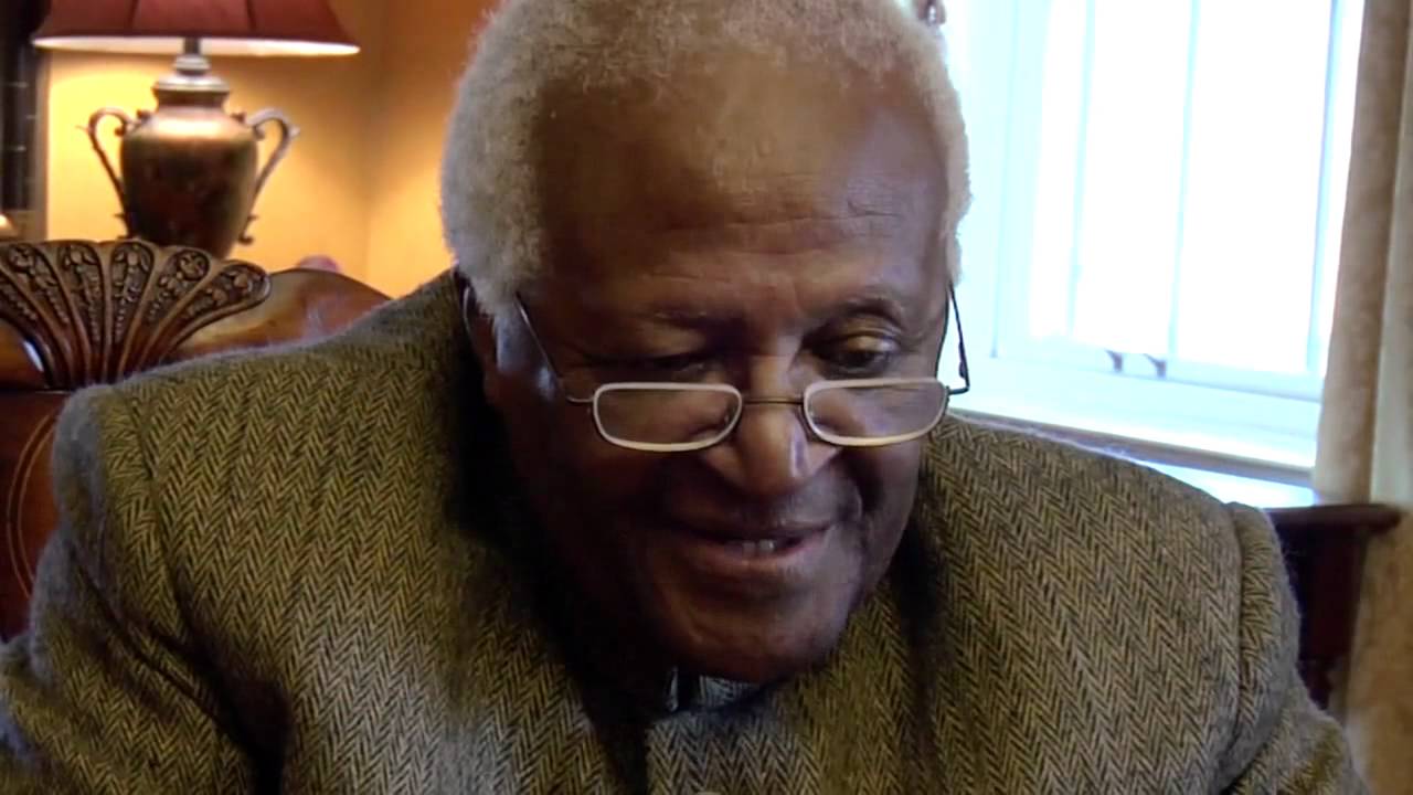 Children of God Storybook Bible Deluxe Edition Desmond