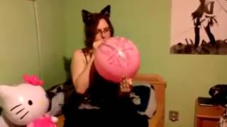 Neko Looner Inflates Anime Themed Punchball 2013