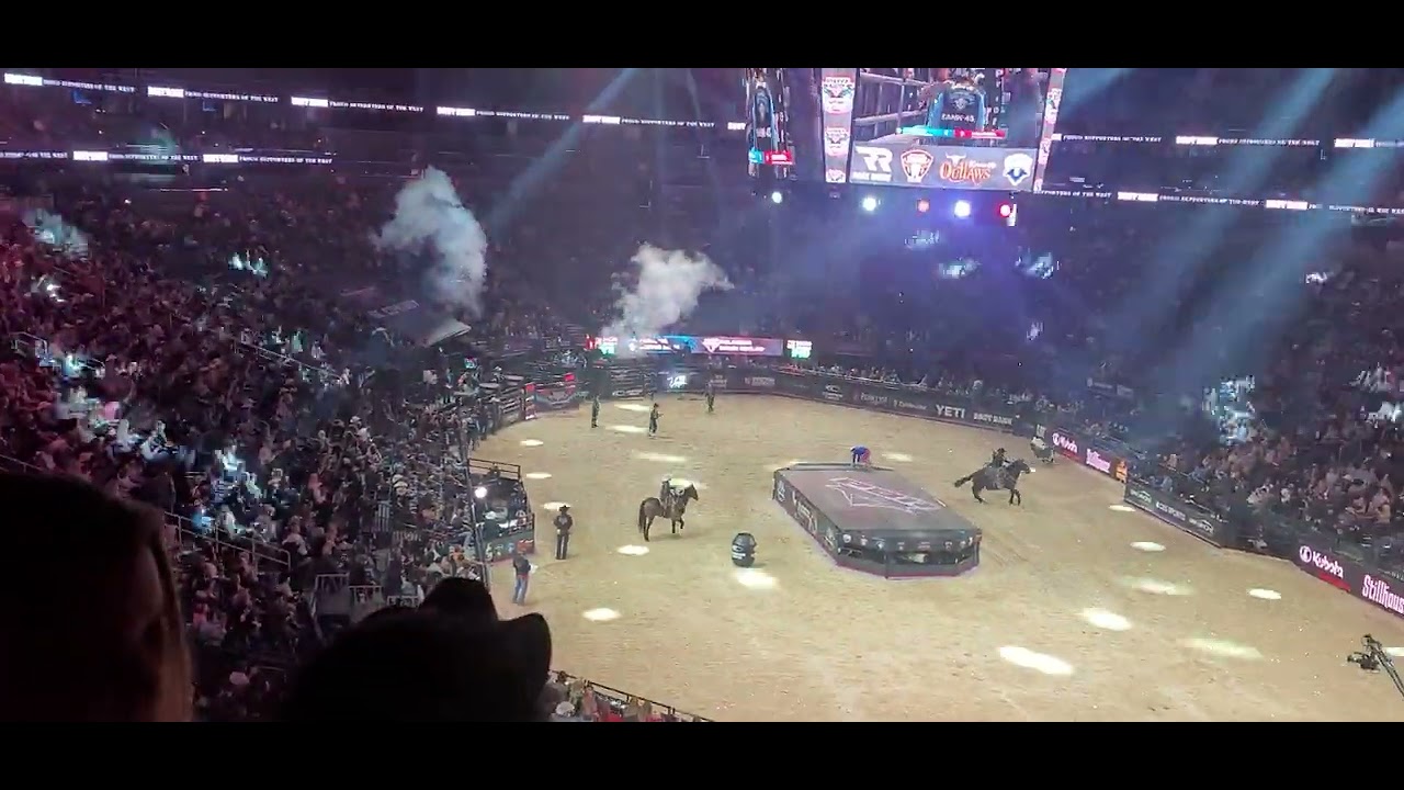 Cooper Davis vs Express Lane 90.25pts Round 2 PBR Teams Championship