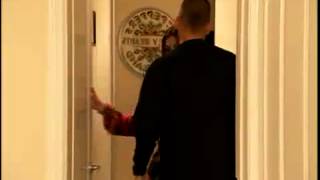 "Don't be fucking rude!" Kim and Khloe fight (KUWTK)