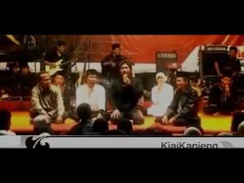 Cak Nun Kiai Kanjeng Sholawat Gereja