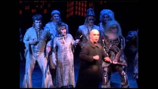 Trailer - Familjen Addams på Östgötateatern