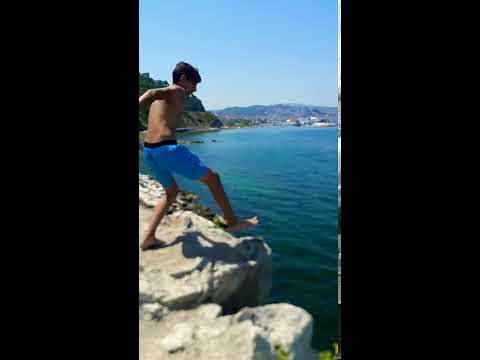 Bursa güzel yalı şeytan kayalıklarından atlama(8 metre)