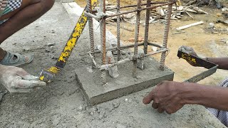 Building starter for column placing in shoe fixing and concrete-using by sand and cement mixer