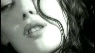 Lauren Christy - The Color Of The Night (HQ)(HQ video by Lauren Christy., 2009-10-17T02:39:16.000Z)