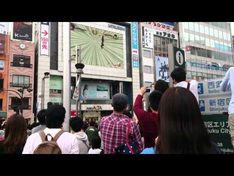 ジョジョの奇妙な冒険オールスターバトル@新宿アルタ前の熱狂