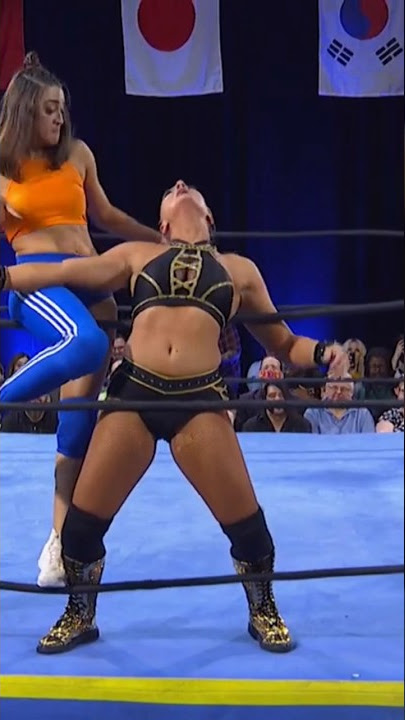 Kamille gets back to Madi#shorts #wrestling