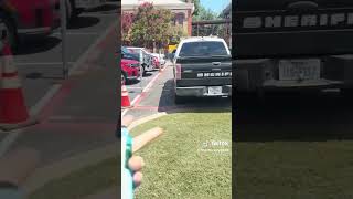 Hypocrite Cops BUSTED parking Illegally in the fire lane