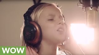 Canadian singer jadyn rylee has become a sensation, earning more than
20 million views for her original vocal covers of popular songs. this
is the first song that and curt ryle actually ...