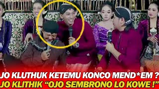 Download Lagu LIMBUKAN PALING LUCU ! KETIKA ORA SENGOJO KETEMU KONCO LAWAS, MESTI RAHASIA TERBONGKAR KABEH MP3 Download Lagu LIMBUKAN PALING LUCU ! KETIKA ORA SENGOJO KETEMU KONCO LAWAS, MESTI RAHASIA TERBONGKAR KABEH MP3