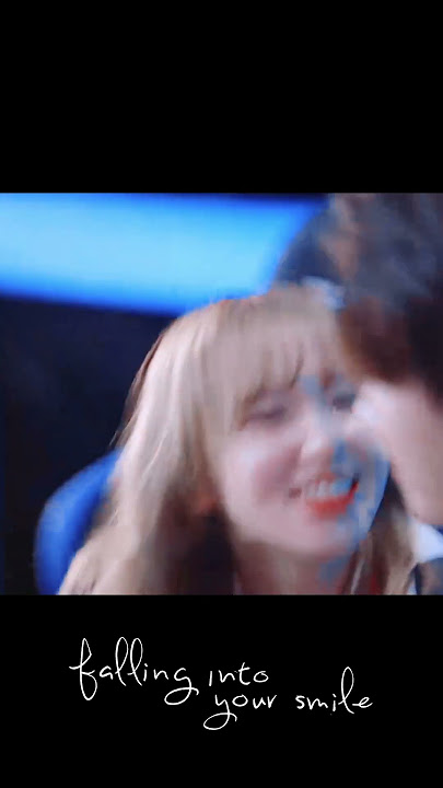 A kiss just for him 😘 | Falling Into Your Smile | YOUKU Shorts