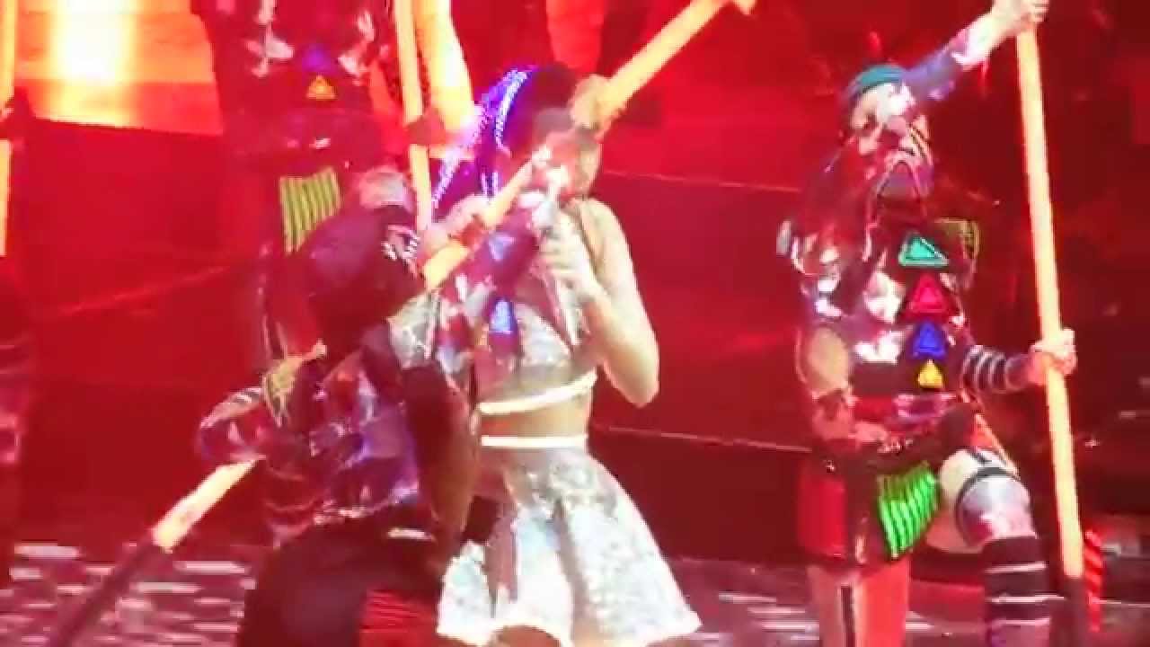 Katy Perry - Part Of Me @Lg Arena Birmingham The Prismatic World Tour ...