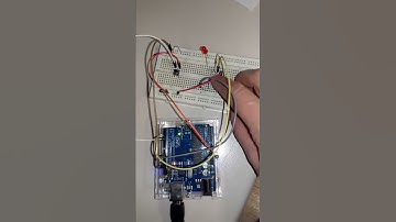 Dos pulsadores un Led OR