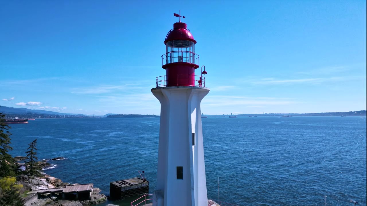 Lighthouse, West Vancouver, British Columbia Canada 🍁filmed in 4K