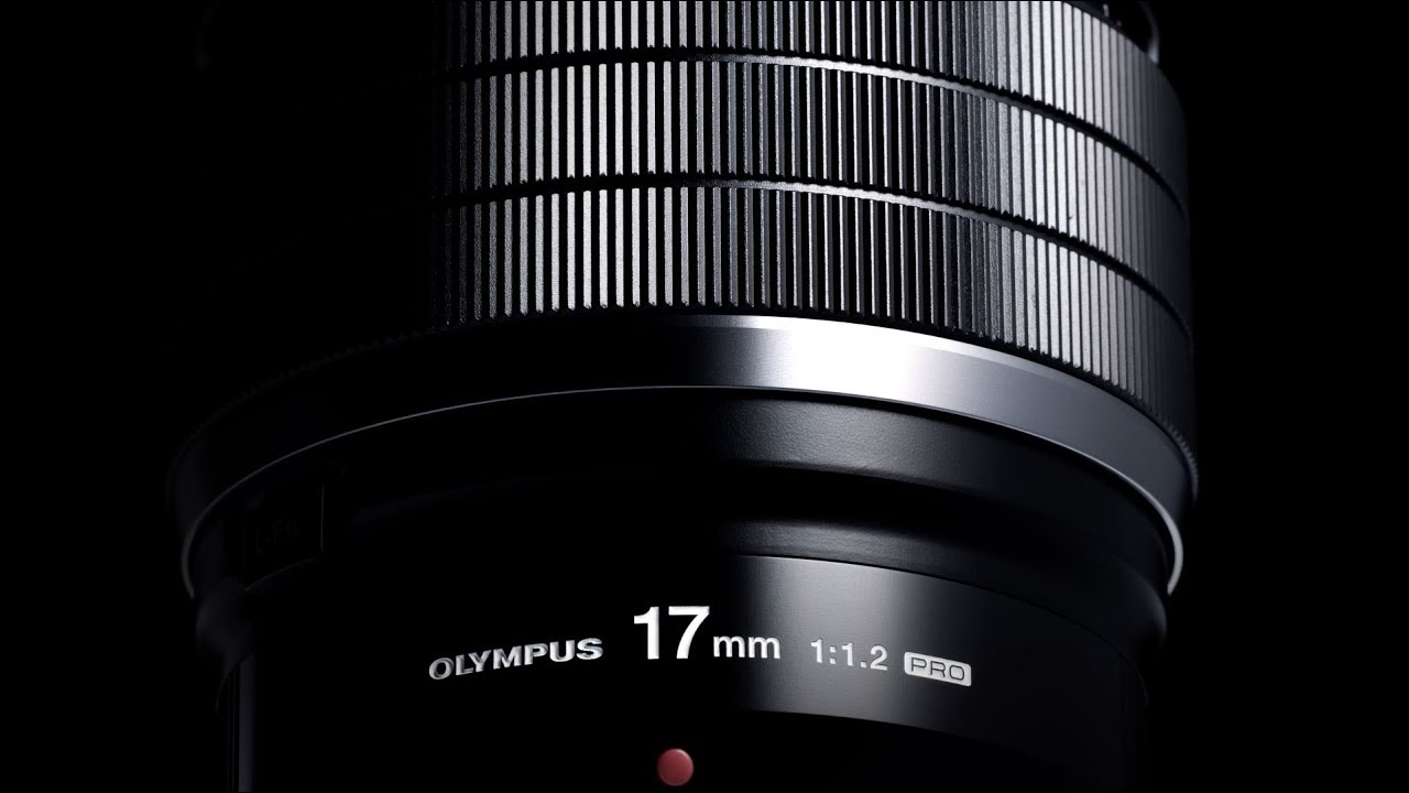 M.ZUIKO DIGITAL ED 17mm 1:1.2 PRO - Full Portraits in any