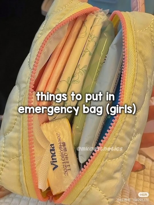 things you should put in an emergency bag 🎒✨️ (girls only) #aesthetic #bag #school #schoolbag