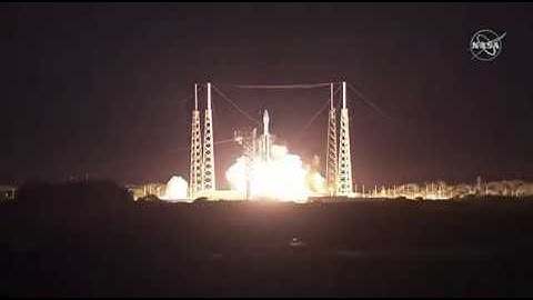 Blastoff! New Solar Orbiter launches atop Atlas V rocket