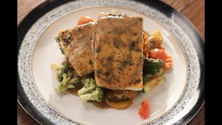 A classic american steak recipe for all vegetarians made using paneer,
coated with flavourful herbs and roasted to perfection. cottage cheese
ingredien...