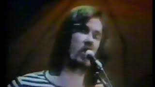 Music - 1977 - Roger Hodgson & Supertramp - Give A Little Bit