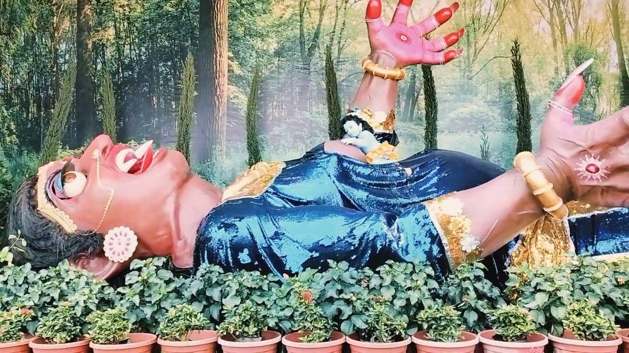 पूतना राक्षसी का वध, कृष्ण लीला, वृन्दावन #hindutemple #premmandir #trending #viralvideo