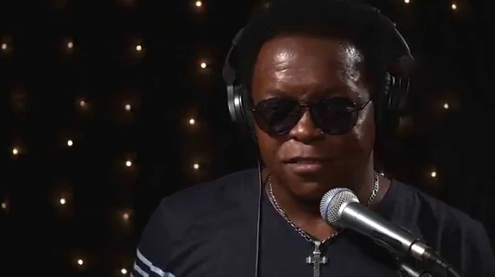 Lee Fields and the Expressions - Full Performance ...
