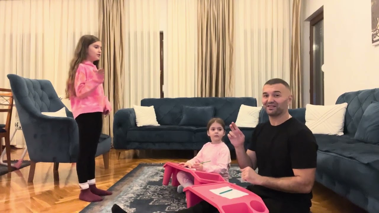 Loja me mësuese (Pjesa 2) “Vaksinat në shkollë” - Reina Morea Ajka dhe Babi