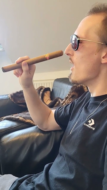 Only one Cigar today? #shorts #cigar #gigante #smoking #Zigarre #cohiba #cuba