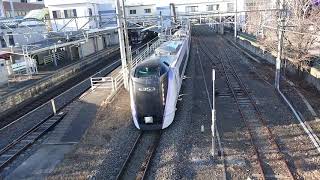 茅野駅12:33発「E353系S204編成 特急スーパーあずさ18号 新宿行き+E353系S104編成 特急スーパーあずさ18号 新宿行き」(MHあり)
