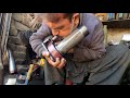 Repairing Hydraulic jack 32ton repair in local Pakistani truck small workshop