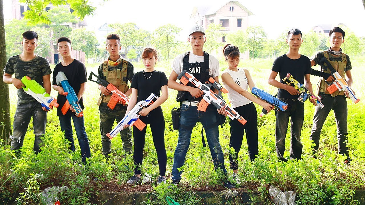 Action S.W.A.T & Two Special Women Nerf guns FBI Rescue Child Nerf war