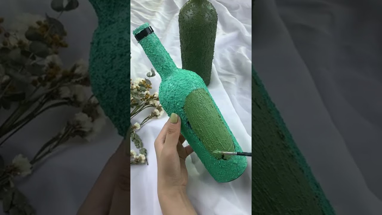 Wine bottle waste utilization,it becomes a beautiful and practical decoration.makeover.love life