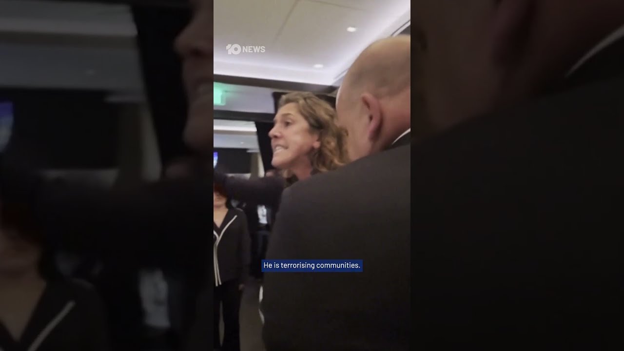 Pro Palestinian Protesters Call Trump Hitler Of Our Time At D C Restaurant 10 News