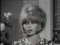 Capture de la vidéo Appel De Brigitte Bardot Pour Josephine Baker   04 06 1964