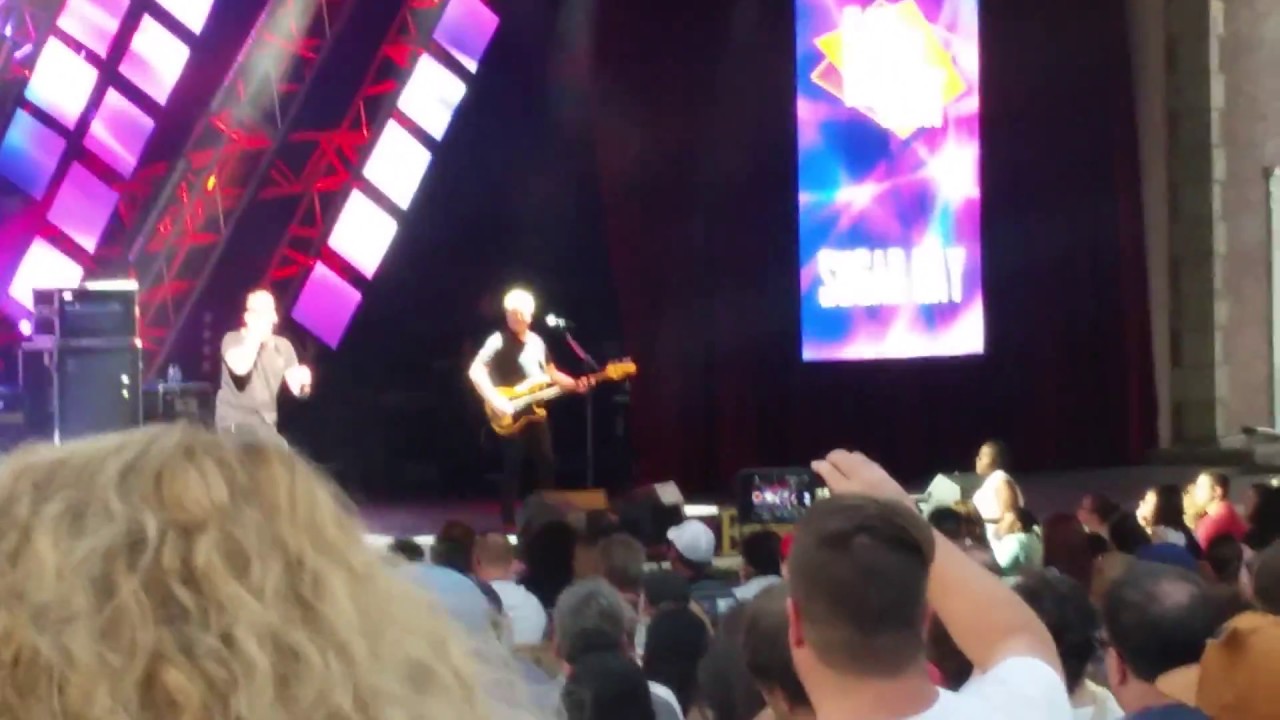 SUGAR RAY PERFORMS "SOMEDAY" AT EPCOT IN DISNEY YouTube