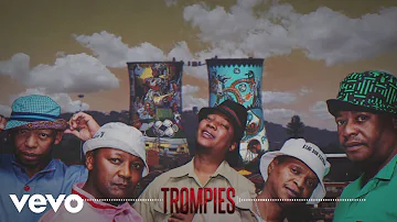 Trompies - Magasman (Lyric Video)