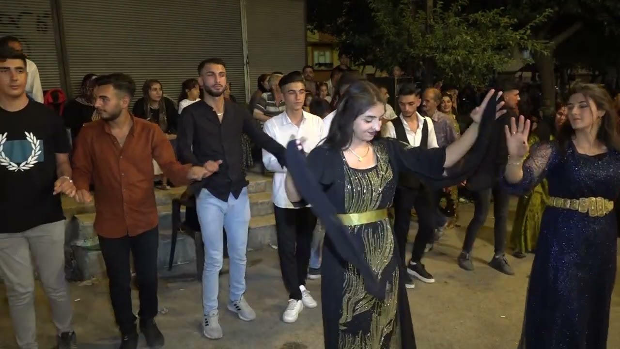 gurbet kadir kumaru kına 2.                        pınarcan ve gurp kayacan