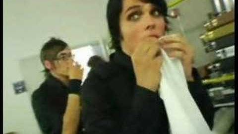 Reasons to Love Gerard and Mikey Way