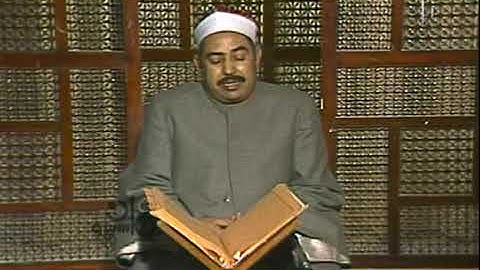 فيديو نادر للشيخ محمد الطبلاوى أول سورة النجم ستوديو التلفزيون ثمانينات