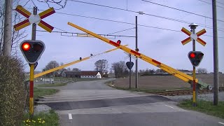 Spoorwegovergang Tommarp s  Railroad Crossing  Jrnvgsvergng