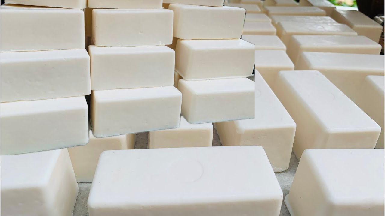 COMO FAZER SABÃO COM 6 LITROS DE ÓLEO E SODA LÍQUIDA PARA O ANO TODO!