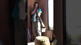 Famous Sound Levitation Didgeridoo #shorts #challenge #meditation #music #levitating #didgeridoo #physics Profile