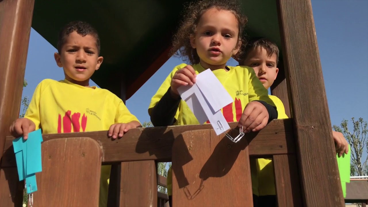 Helicòpters voladors Escola La Noguera P4