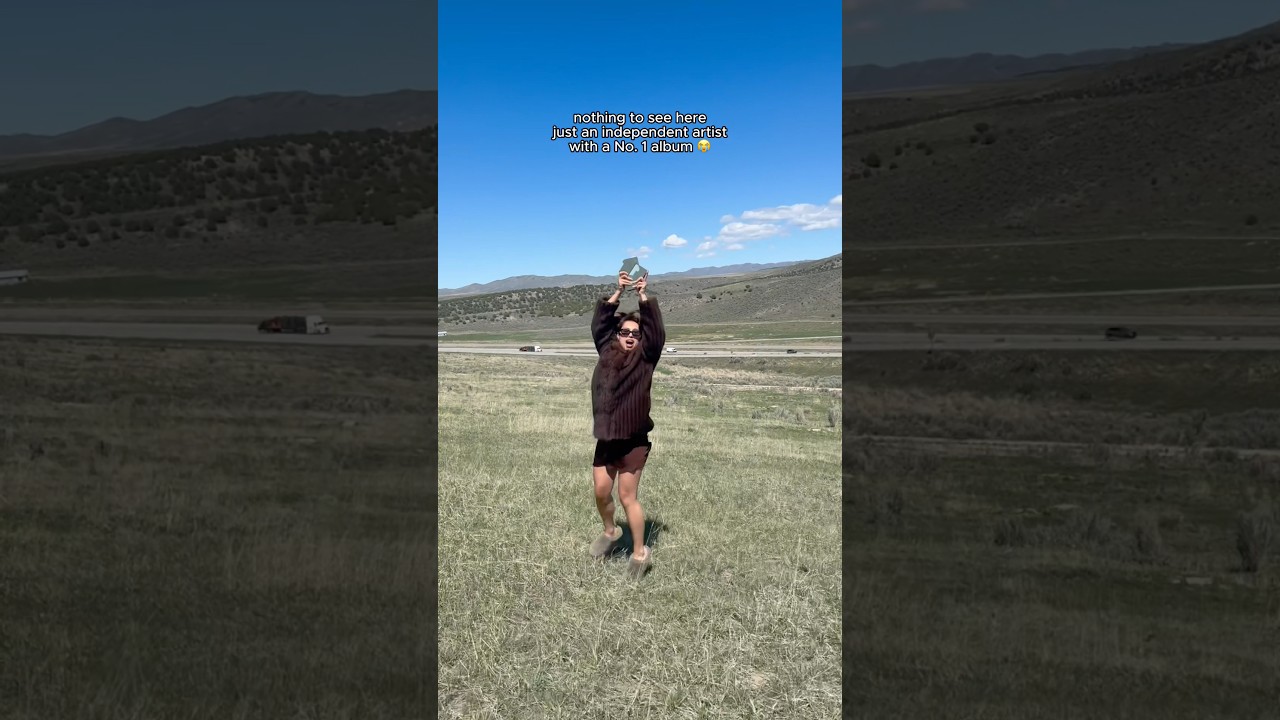 Meanwhile in a random field in Idaho 😭