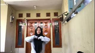 SENAM AEROBIK | MAURA AULIA SULAIMAN | 215060148 | 1D