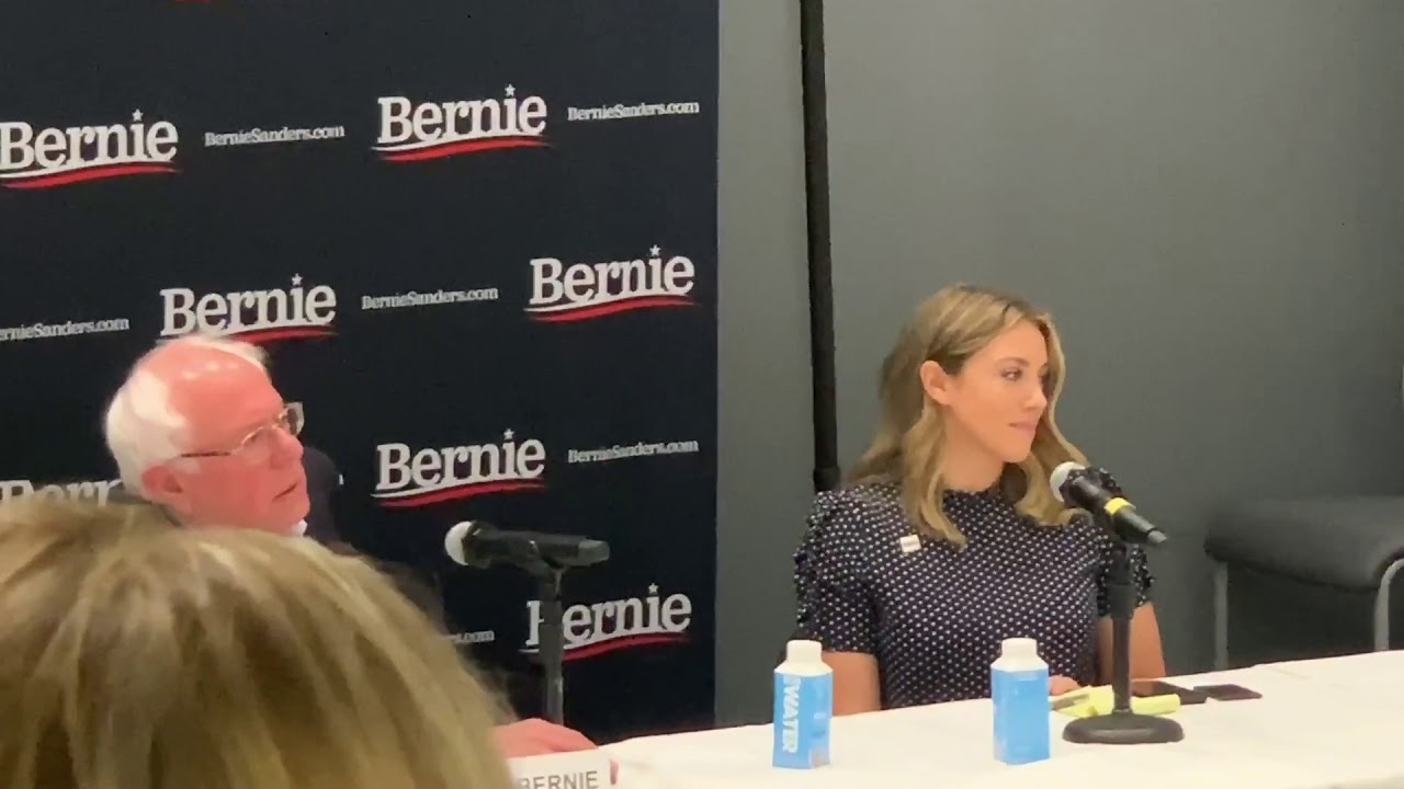 bernard sanders aandrijftechniek Bernie Sanders Stops at Blankspaces Larchmont Home of MUSE TV