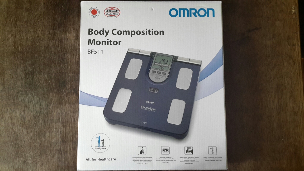 OMRON Körperanalysegerät BF511 - Körperfettwaage (Unboxing & Test) - YouTube