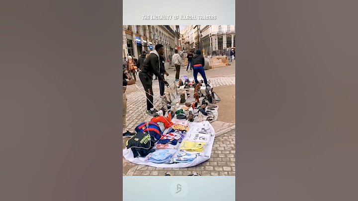 LOOK! The Struggle of These Street Vendors