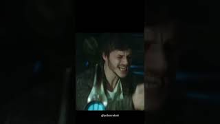 Aşk, Kalbin Inşa Ettiği Sağlam Bir Şehir Gibidir Ancak Ihanet Bu Şehri Darmadağın Eden Bir Depremdir Resimi