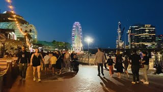 Walking around Darling Harbour on weekend / Sydney, Australia