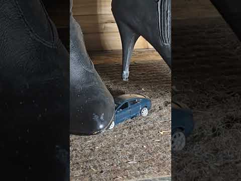 Model car crush in pleaser boots #crushexperiment #modelcarcrush #asmrcrush #asmrcrunch #highheels